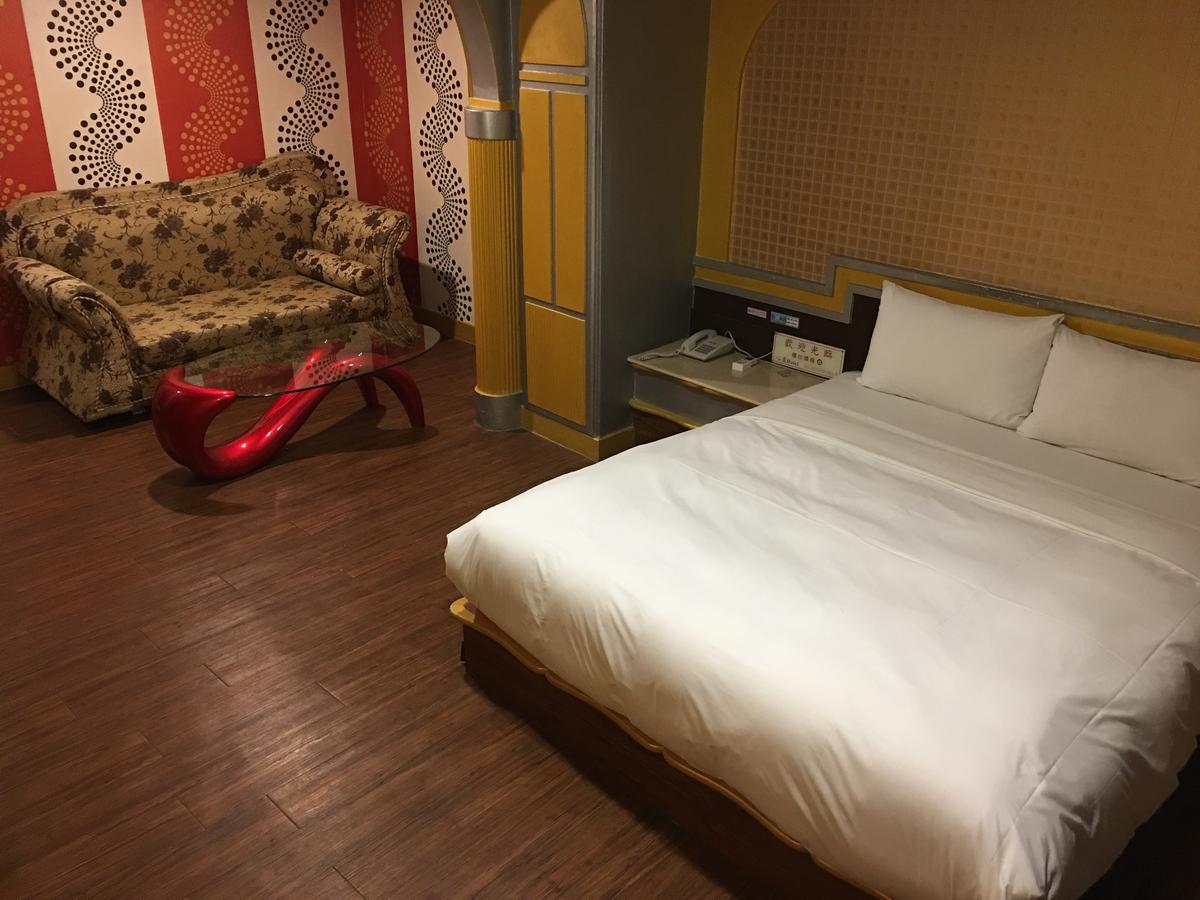 Jing Dian Business Hotel Таоюань Экстерьер фото