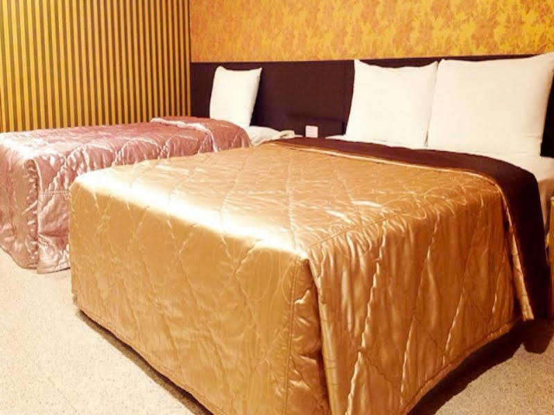 Jing Dian Business Hotel Таоюань Экстерьер фото