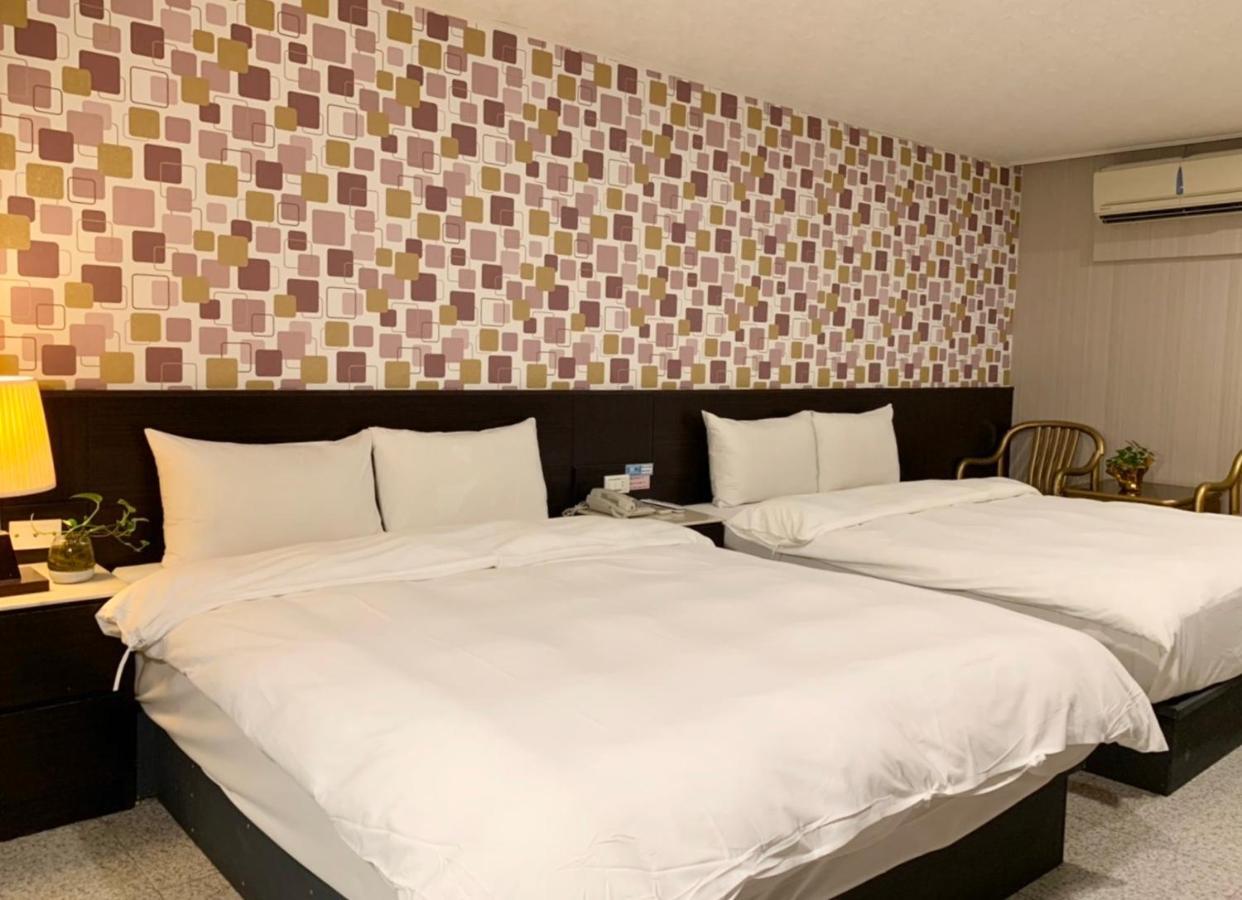 Jing Dian Business Hotel Таоюань Экстерьер фото